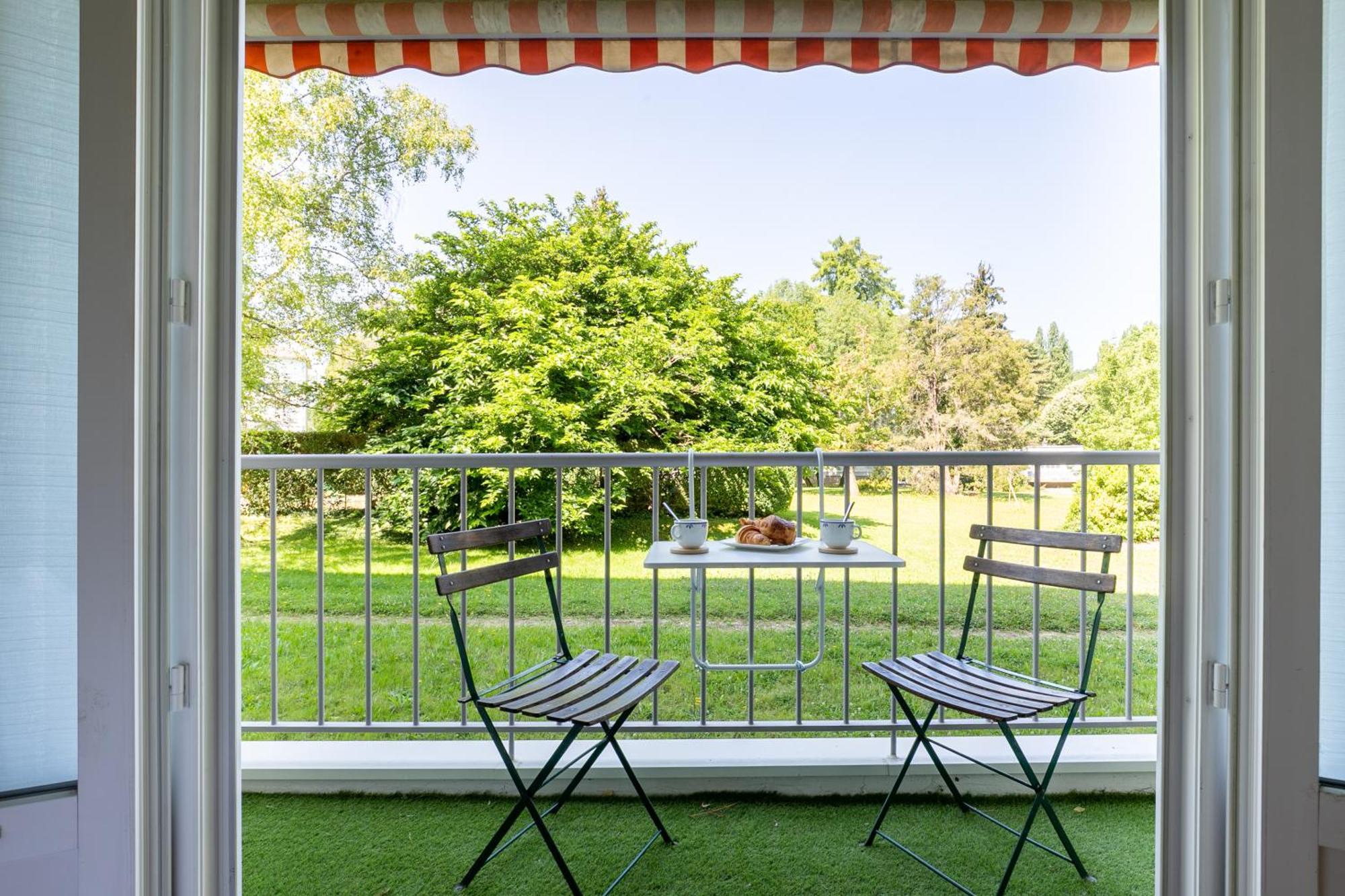 Le Chateaubriand - Calme, Balcon Et Parking シャトネ エクステリア 写真